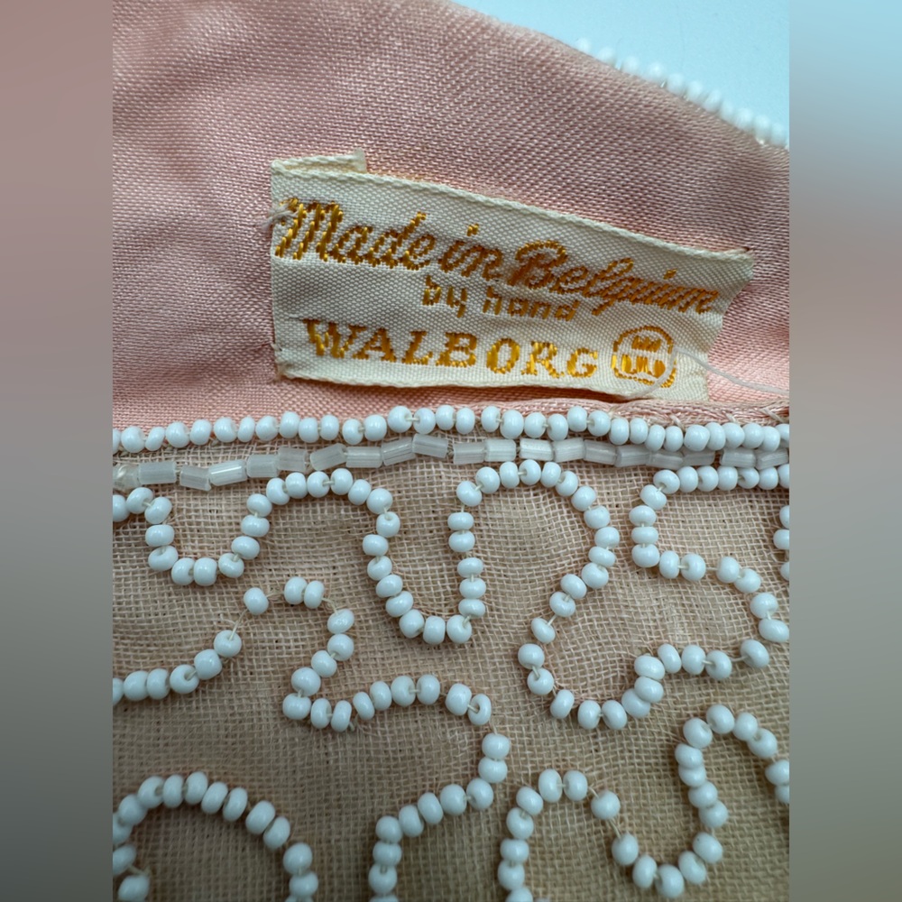 Vintage 1950’s Walborg Hand-beaded Clutch from Belgium - Picture 5 of 10